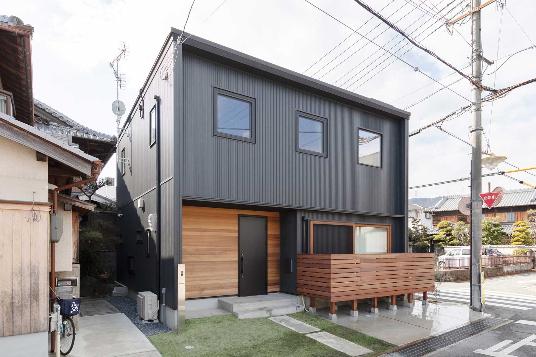 アプリコット建築研究所設計事例_インダストリアルデザインのお家